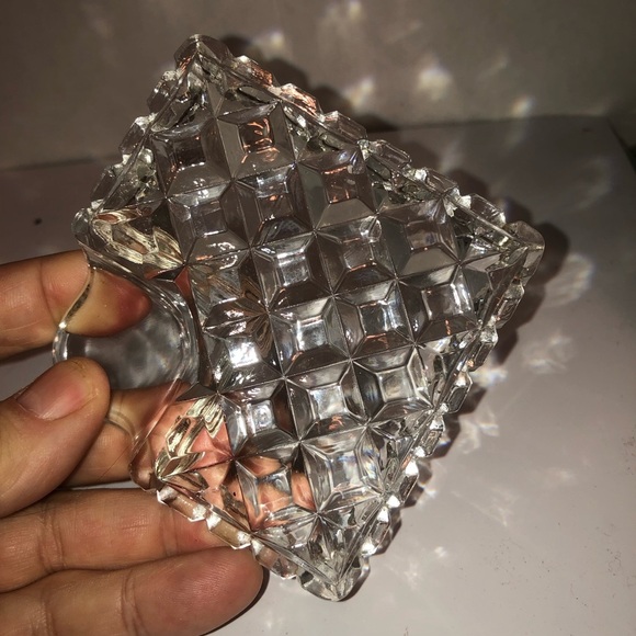 Vintage Glass Salt and Pepper Shaker three piece set on tray- anchor hocking - Picture 5 of 16